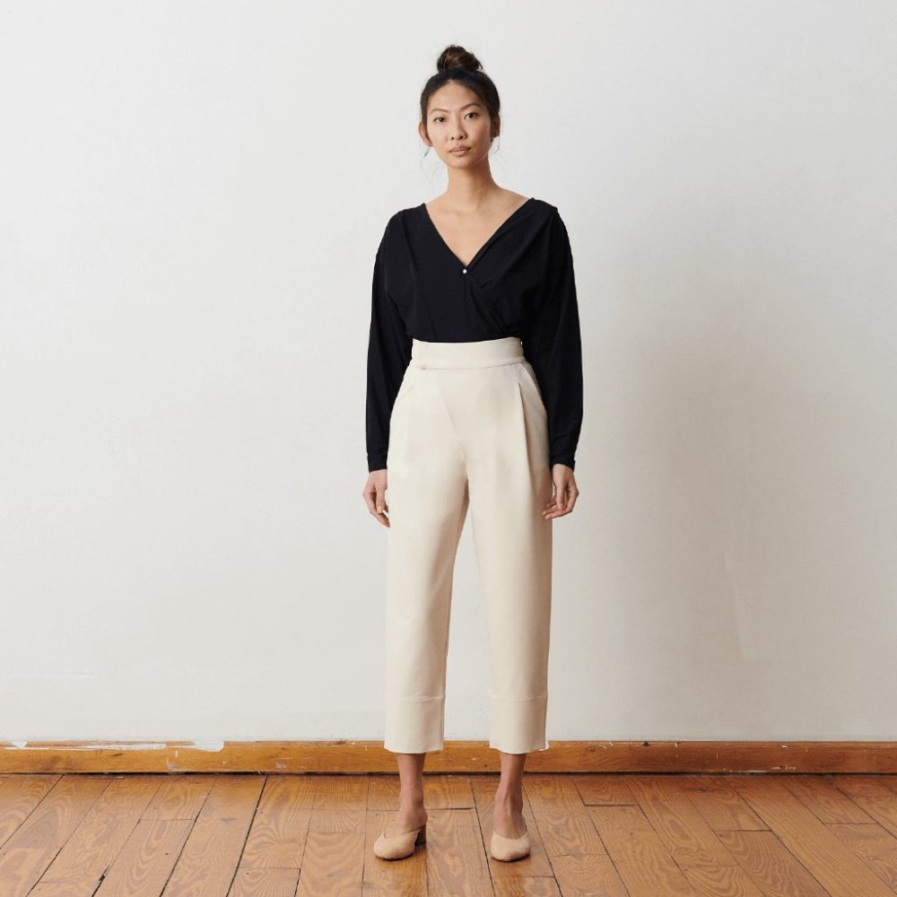 ADAY Portfolio Pants (Oat) size Small